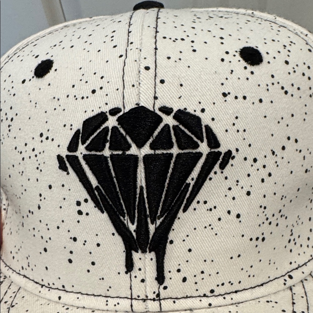 Carbon Black and White Speckled Hat - Picture 5 of 5